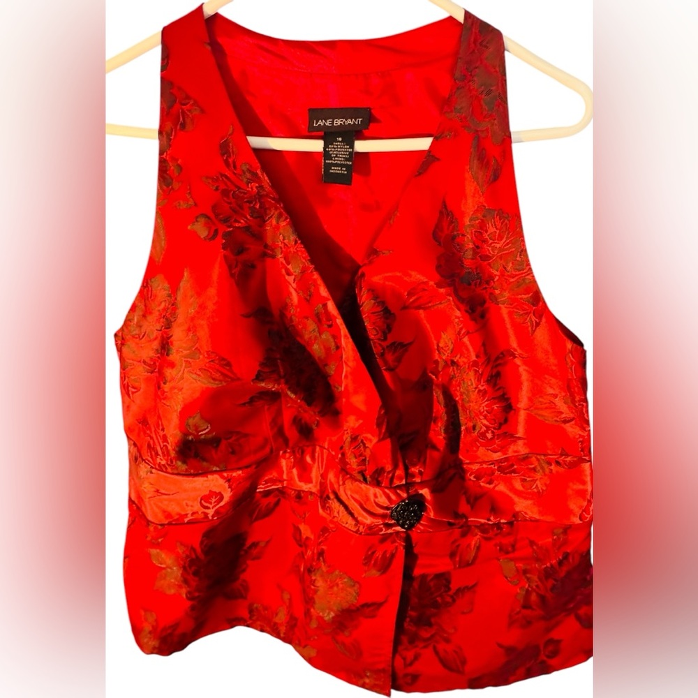 Lane Bryant Size 16 Dressy Sleevless Red Floral Vest